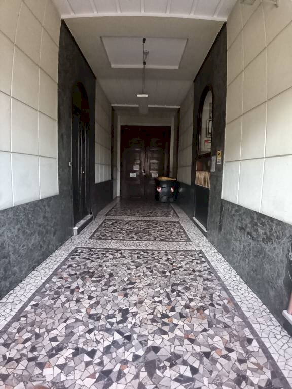 Interno palazzo - Bilocale via Monte Rosa, 74, Torino (zona Barriera Milano) - foto 2