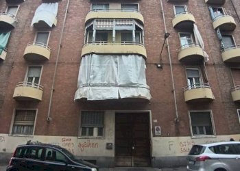 Facciata - Bilocale via Monte Rosa, 74, Torino (zona Barriera Milano) - foto 1