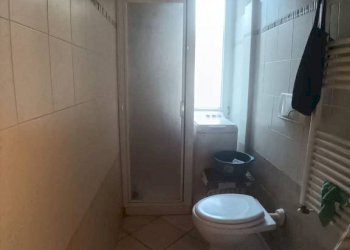 Bagno - Bilocale via Monte Rosa, 74, Torino (zona Barriera Milano) - foto 19