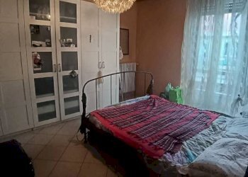 Camera da letto - Bilocale via Monte Rosa, 74, Torino (zona Barriera Milano) - foto 26