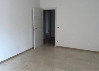 Soggiorno - Quadrilocale corso Cento Cannoni, 106, Alessandria - foto 11