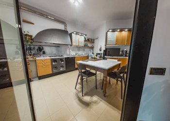 Cucina - Appartamento via dell'Erba, 10, Alessandria - foto 10