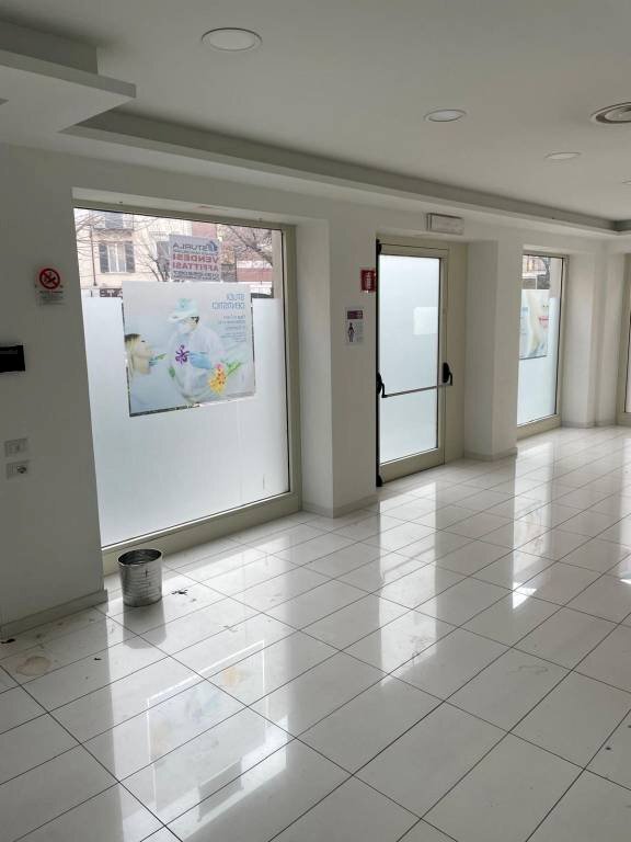 Interno non residenziale - Shop via San Lorenzo, 113, Alessandria - photo 2