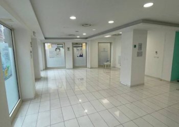 Interno non residenziale - Shop via San Lorenzo, 113, Alessandria - photo 9