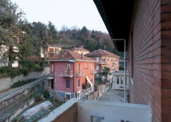 Balcone - Bilocale via Mirabello, 8, Torino (zona Madonna del Pilone) - foto 8