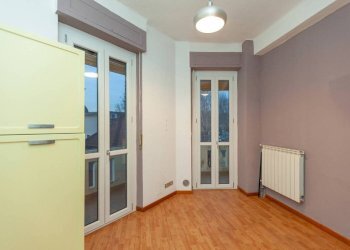 Cucina - Bilocale via Mirabello, 8, Torino (zona Madonna del Pilone) - foto 17