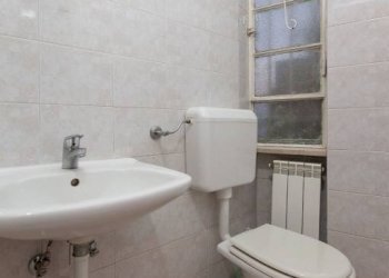 Bagno - Bilocale via Mirabello, 8, Torino (zona Madonna del Pilone) - foto 33