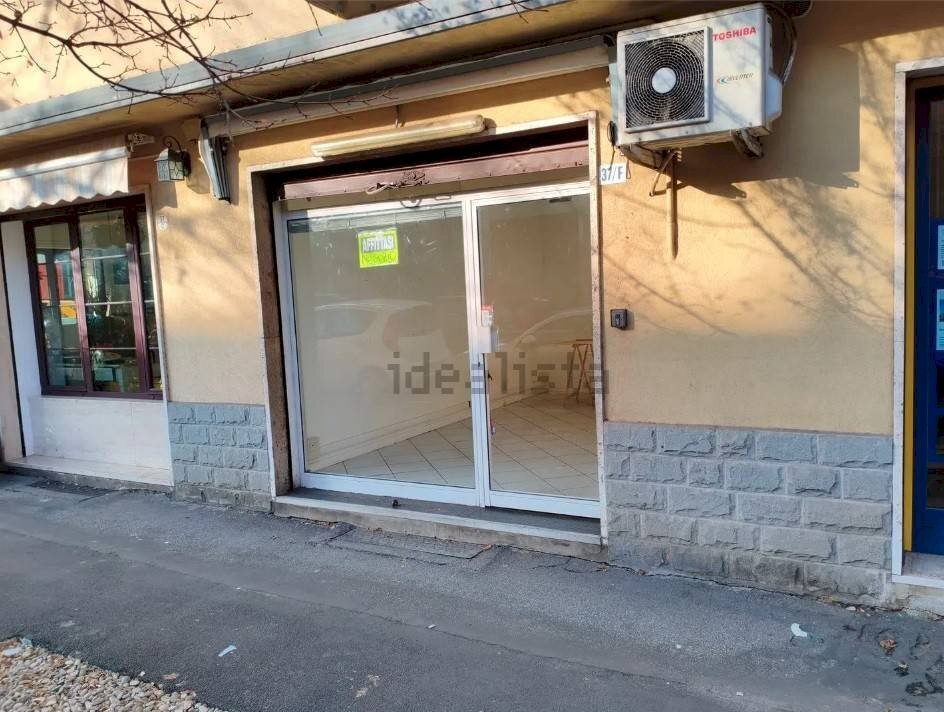 Ingresso - Negozio viale Alfredo Oriani, 37F, Bologna (zona Murri) - foto 2