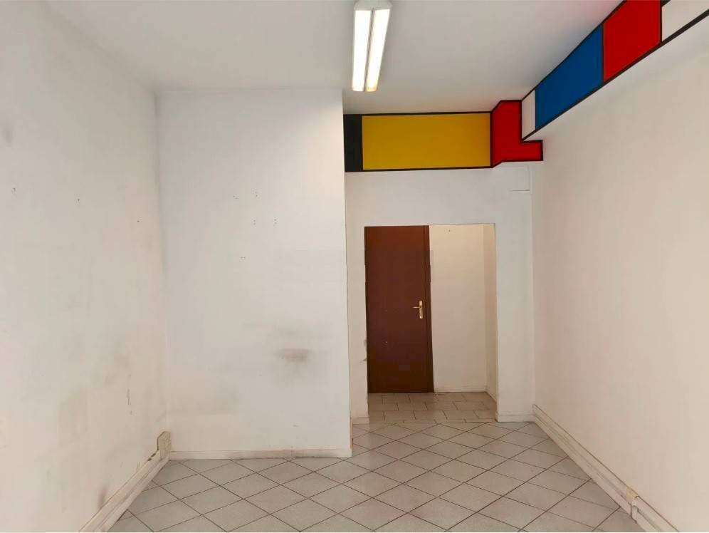 Interno non residenziale - Negozio viale Alfredo Oriani, 37F, Bologna (zona Murri) - foto 3
