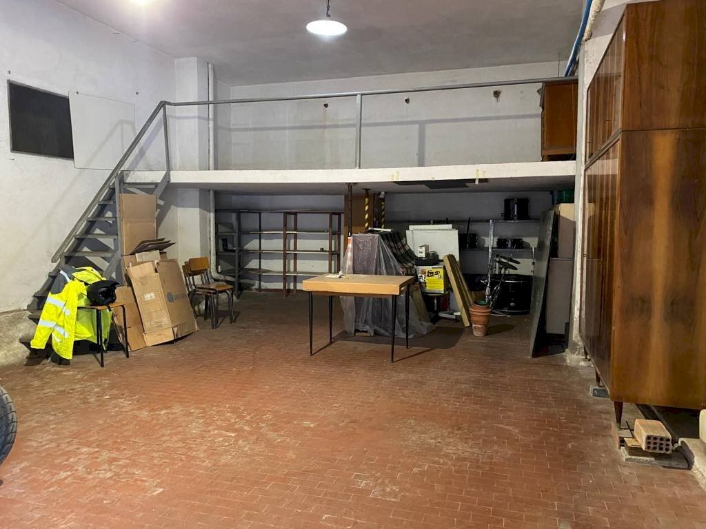 Magazzino - Box Genova (zona Sampierdarena) - foto 3