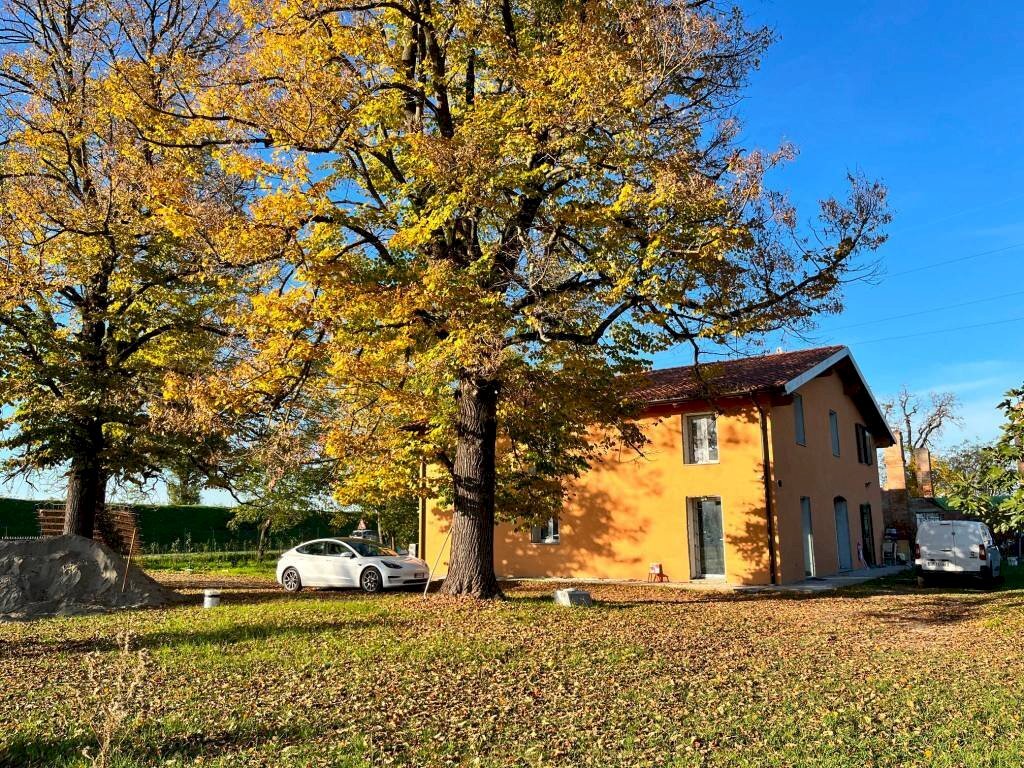 Facciata - Villa via Rigosa, Bologna (zona Borgo Panigale) - foto 2