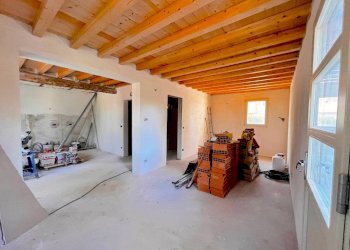 Salone - Villa via Chiesa di Viadagola, Granarolo dell'Emilia - foto 10