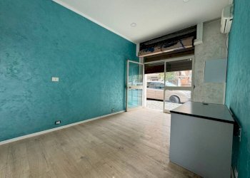 Interno non residenziale - Shop viale di Villa Pamphili, 68D, Roma - photo 3