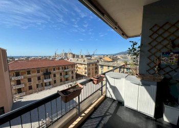 Terrazzo - Appartamento via Giuseppe Elia Benza, Genova (zona Sestri Ponente) - foto 10