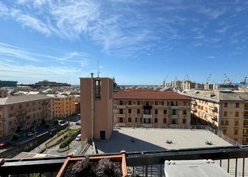 Terrazzo - Appartamento via Giuseppe Elia Benza, Genova (zona Sestri Ponente) - foto 11