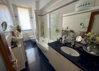 Bagno - Appartamento via Giuseppe Elia Benza, Genova (zona Sestri Ponente) - foto 38