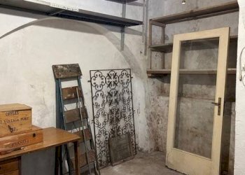 Interno non residenziale - Negozio via Giuseppe Garibaldi, Camogli - foto 19
