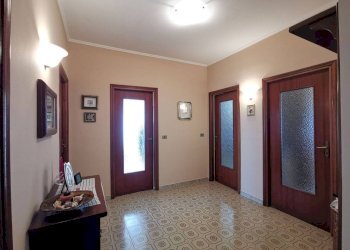 Corridoio - Quadrilocale via Trieste, 129, Bosconero - foto 8