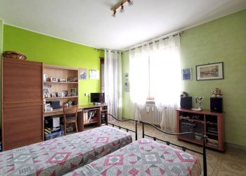 Camera da letto - Quadrilocale via Trieste, 129, Bosconero - foto 23