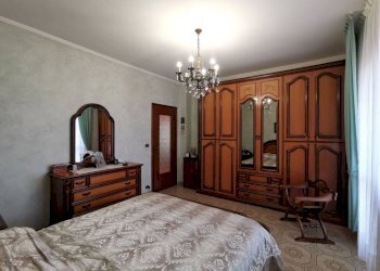 Camera da letto - Quadrilocale via Trieste, 129, Bosconero - foto 21