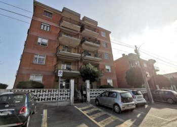 Facciata - Quadrilocale via Trieste, 129, Bosconero - foto 38