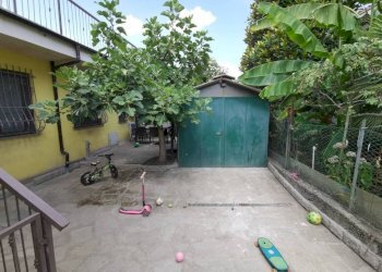 Giardino - Casa indipendente via Andrea Sansovino, 243, Torino - foto 6