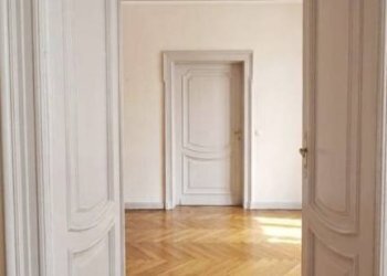 Disimpegno - Appartamento corso Galileo Ferraris, 80, Torino (zona Crocetta) - foto 6