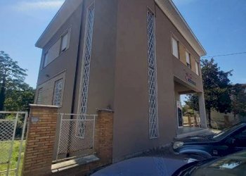 Facciata - Appartamento via Indipendenza, Montescudo - Monte Colombo - foto 1