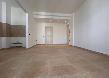 Salone - Trilocale via Giuseppe Verdi, 14, Fossano - foto 6