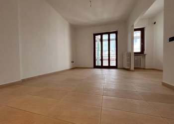 Cucina - Trilocale via Giuseppe Verdi, 14, Fossano - foto 7