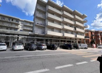 Facciata - Trilocale via Giuseppe Verdi, 14, Fossano - foto 2