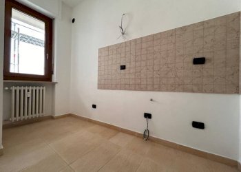 Cucina - Trilocale via Giuseppe Verdi, 14, Fossano - foto 7