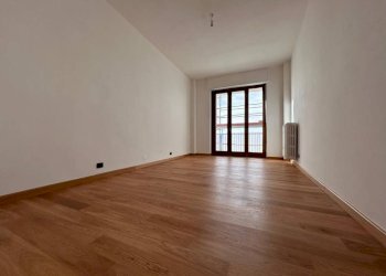 Camera da letto - Trilocale via Giuseppe Verdi, 14, Fossano - foto 13