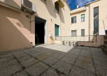 Terrazzo - Three-room apartment strada Nuova, Parma - photo 5