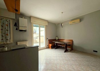 Cucina - Three-room apartment strada Nuova, Parma - photo 10