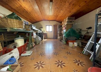 CASETTA 1° PIANO - Casa indipendente VIA CANNETO APPARIZIONE, Genova (zona Apparizione) - foto 13