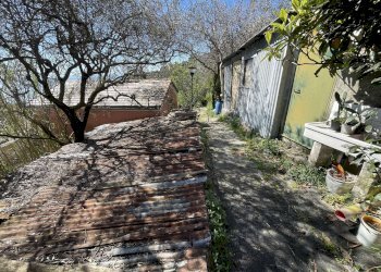 LOCALE ESTERNO - Casa indipendente VIA CANNETO APPARIZIONE, Genova (zona Apparizione) - foto 19