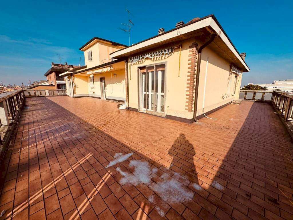Terrazzo - Attic Bologna (neighborhood Massarenti) - photo 1