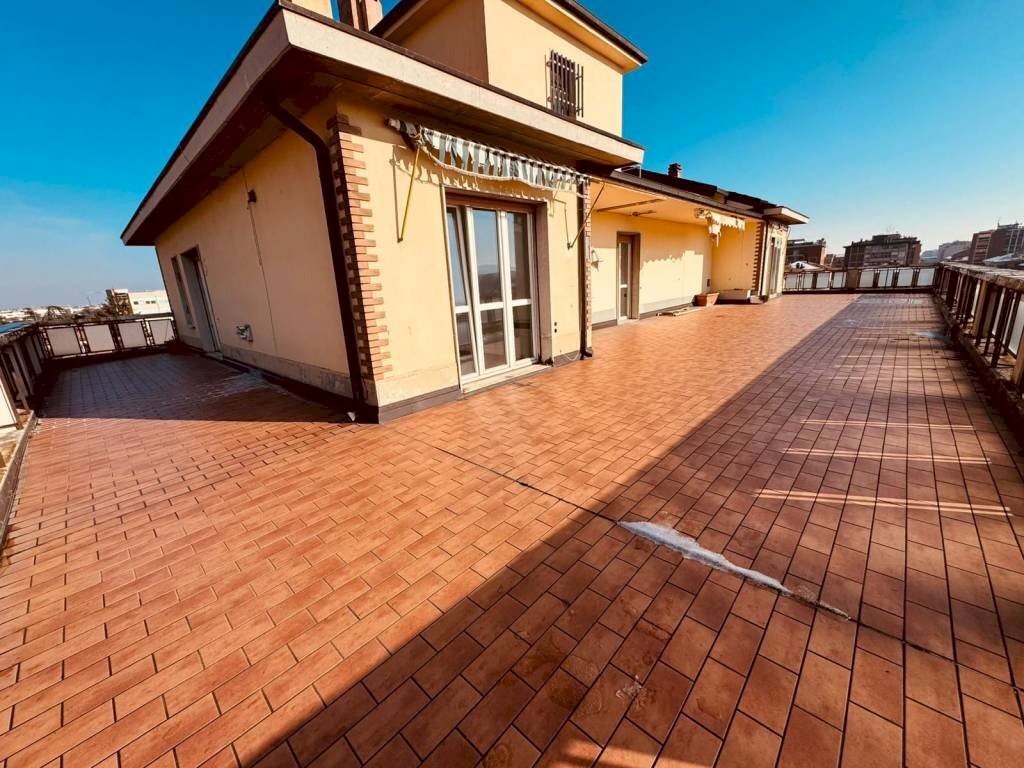 Terrazzo - Attic Bologna (neighborhood Massarenti) - photo 2