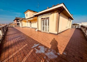 Terrazzo - Attic Bologna (neighborhood Massarenti) - photo 1