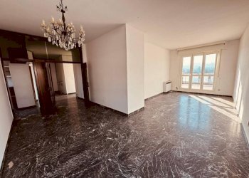 Salone - Attic Bologna (neighborhood Massarenti) - photo 8