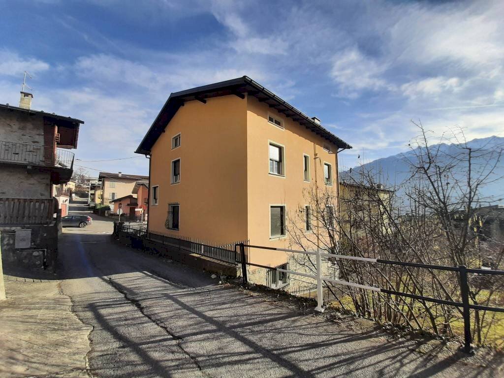 Zona - Trilocale via Piedo, 101, Tresivio - foto 3