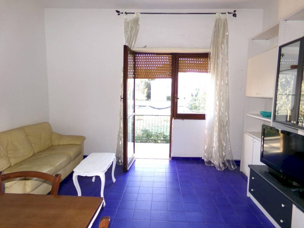 Salone - Quadrilocale via delle Meduse, 55, Anzio - foto 1