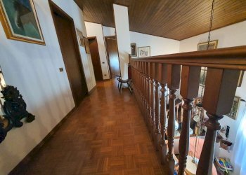 disimpegno piano primo - Villa via Ada Negri, Boffalora d'Adda - foto 24