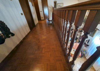 disimpegno piano primo - Villa via Ada Negri, Boffalora d'Adda - foto 25