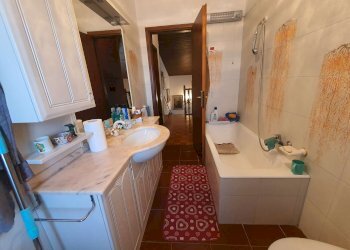 bagno padronale - Villa via Ada Negri, Boffalora d'Adda - foto 41