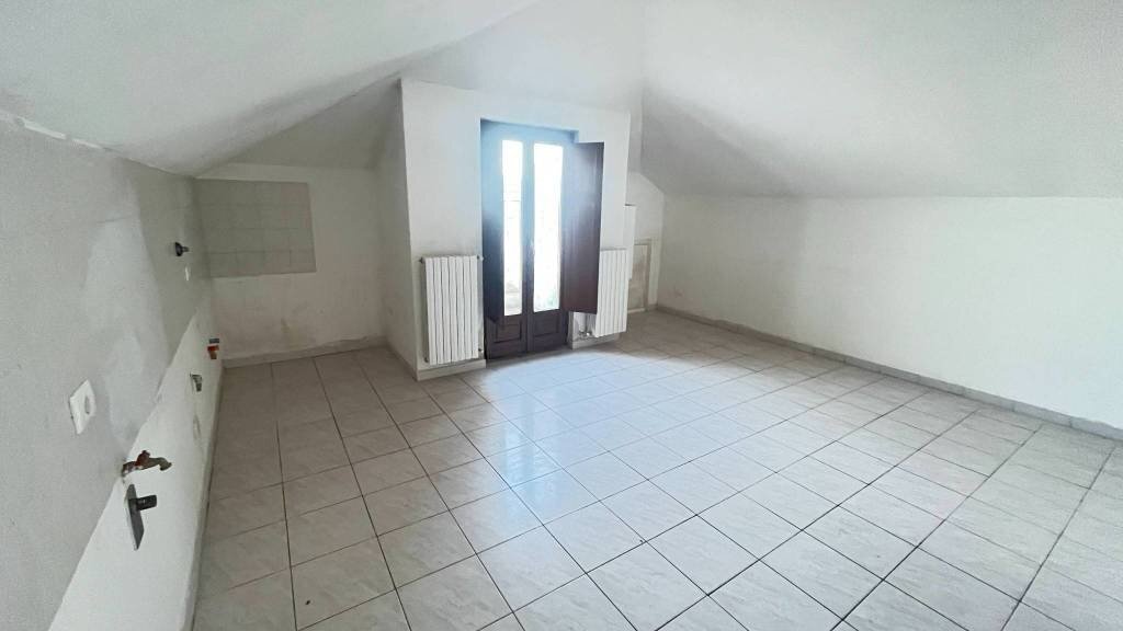 Cucina - Attico via Cavalieri di Vittorio Veneto, 15, Villafranca d'Asti - foto 2