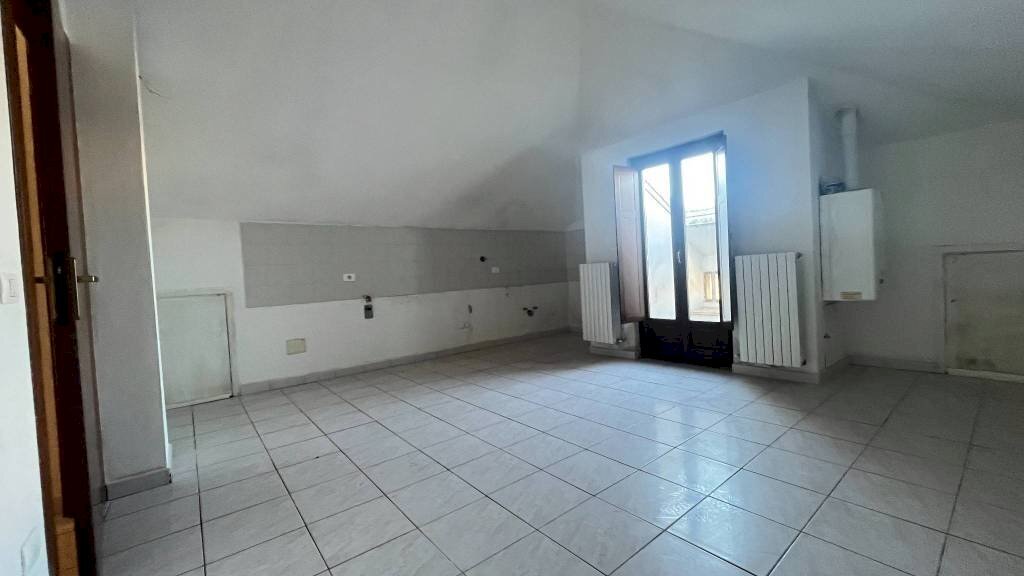 Salone - Attico via Cavalieri di Vittorio Veneto, 15, Villafranca d'Asti - foto 3