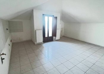 Cucina - Attico via Cavalieri di Vittorio Veneto, 15, Villafranca d'Asti - foto 2