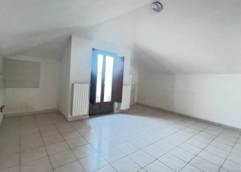 Stanza non arredata - Attico via Cavalieri di Vittorio Veneto, 15, Villafranca d'Asti - foto 6